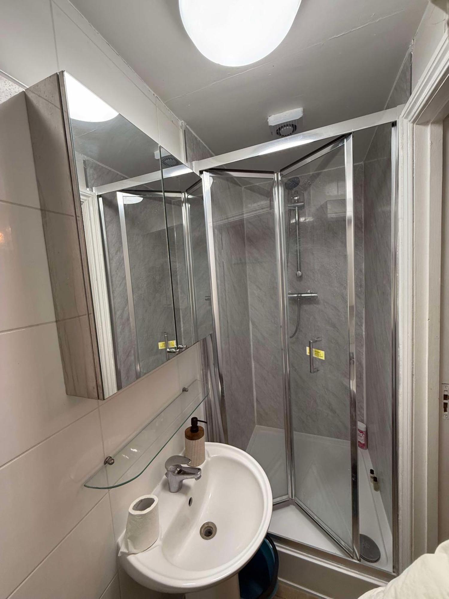 Studio London Apartment