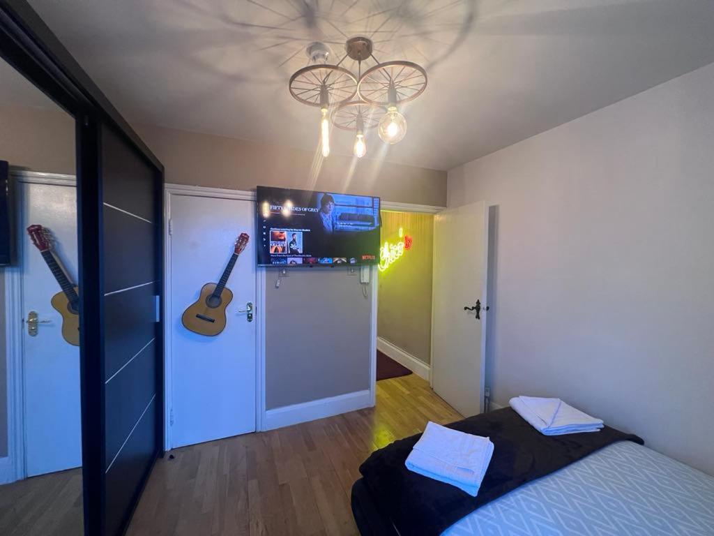 Apartment Studio London London