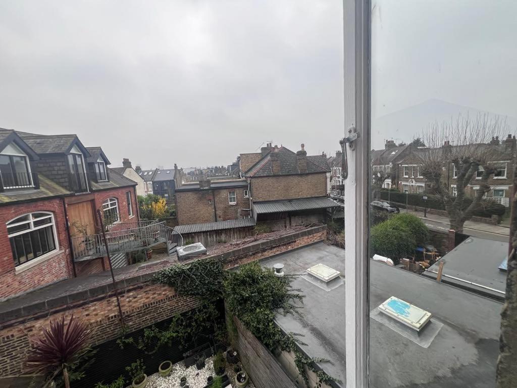 Studio London Apartment London