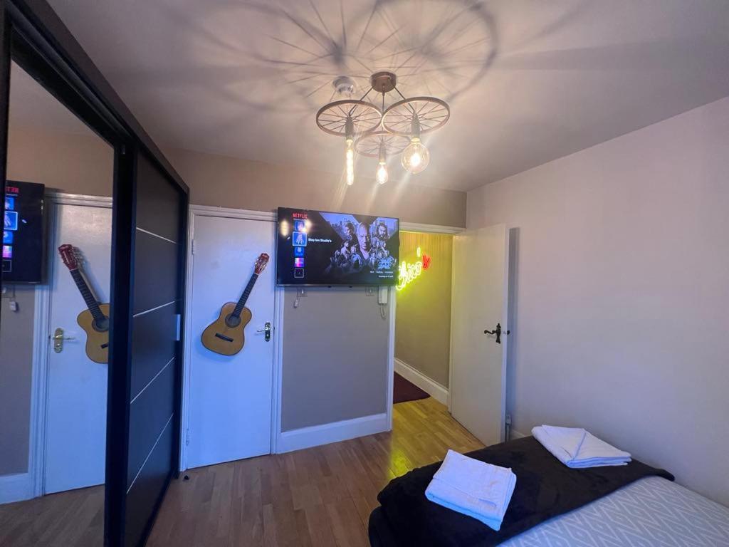 Studio London Apartment London
